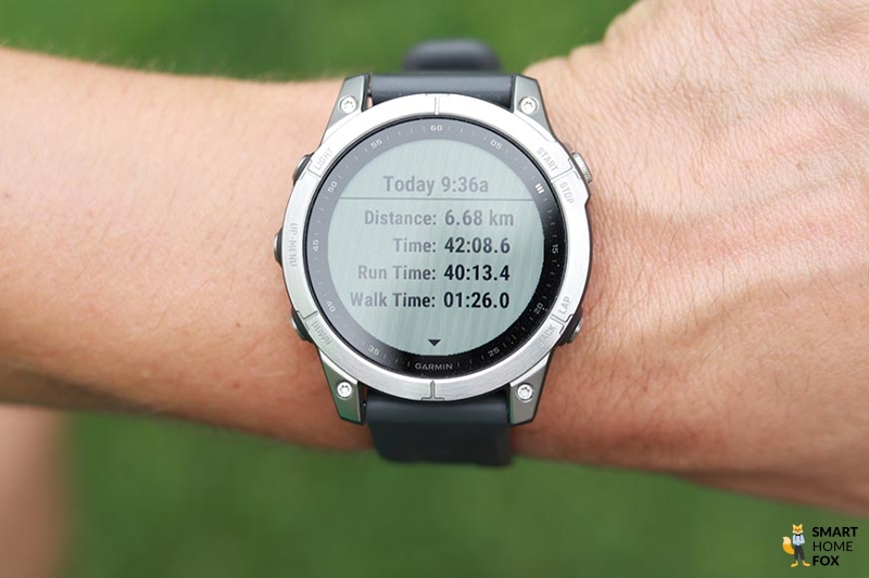 Man sieht die aufgezeichneten Daten auf Garmin Fenix 7.